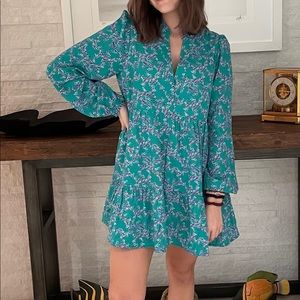 Lilly Pulitzer medium green patterned dress